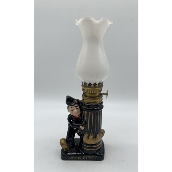 Vintage Drunk Man At Lamp Post On Bourbon Street Oil Lamp Made In Japan - Picture 1 of 6